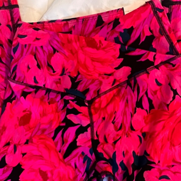 Victoria’s Secret - Picture 6 of 7